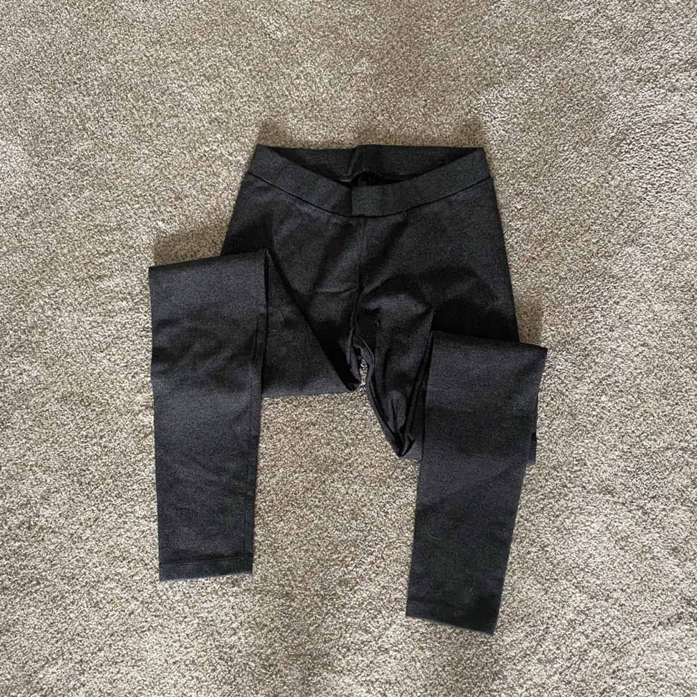 NWOT Lou & Grey leggings